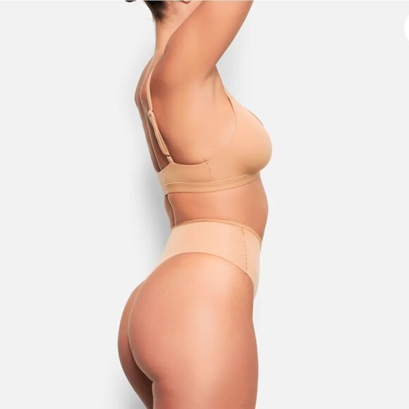 COPY - Skims Seamless Sculpt Mid Waist Thong NWT/NWOT ALL new - Picture 7 of 16